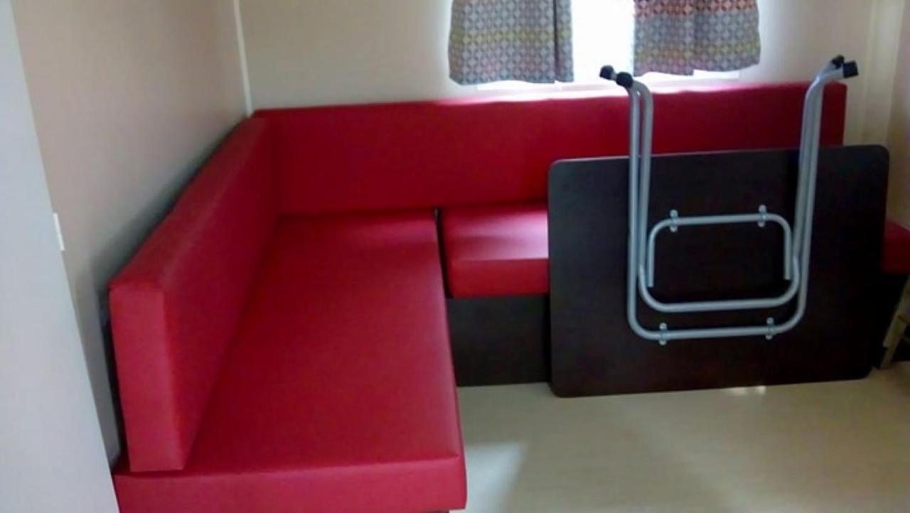 Mobilhome Chez Sylvie Au Camping De Pujol أرجيليه- سور- مير المظهر الخارجي الصورة